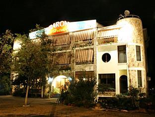 Baron 3* Tirana
