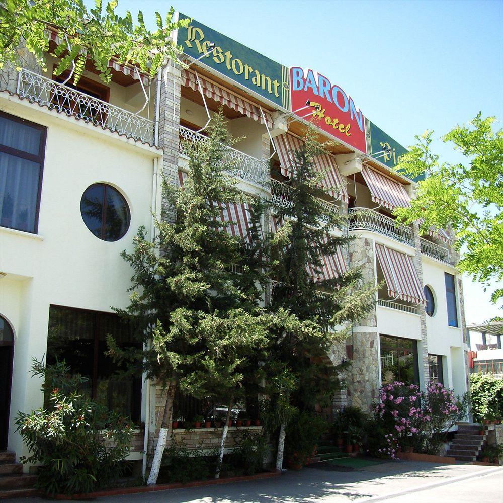 Baron Hotel 3*